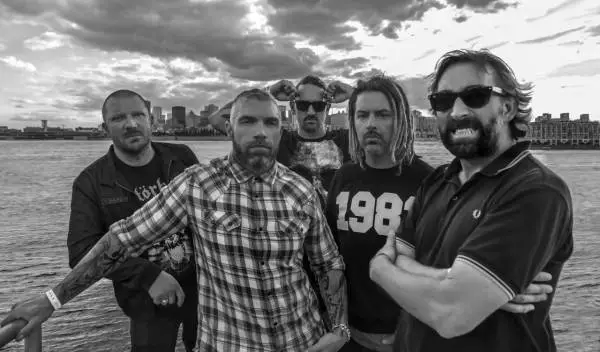 interview Mass Hysteria